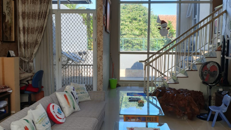 Rumah Siap huni,dalam cluster di Bintaro 7.