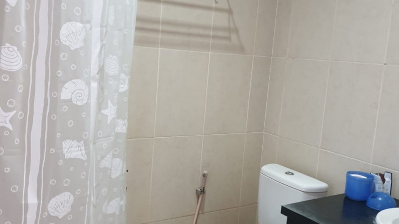 Rumah Siap huni,dalam cluster di Bintaro 7.