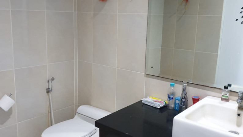 Rumah Siap huni,dalam cluster di Bintaro 7.