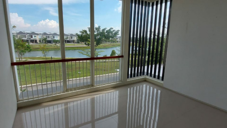 Dijual Rumah North West Park Citraland - TerLUAS 9' 15 - View Danau- K.Tidur 4+1 - MURAH - Siap Huni