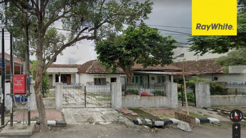 Rumah Lama Hitung Tanah SHM di Jl Letjend S Parman, Kediri