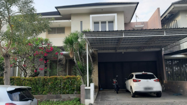 Dijual Rumah Royal Residence - Garasi Carport 4 Mobil - Taman DEPAN + BELAKANG