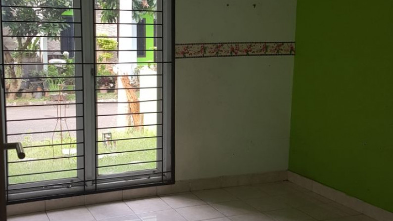 rumah 1.5 lantai di catalina, graha raya, Graha Raya, Tangerang