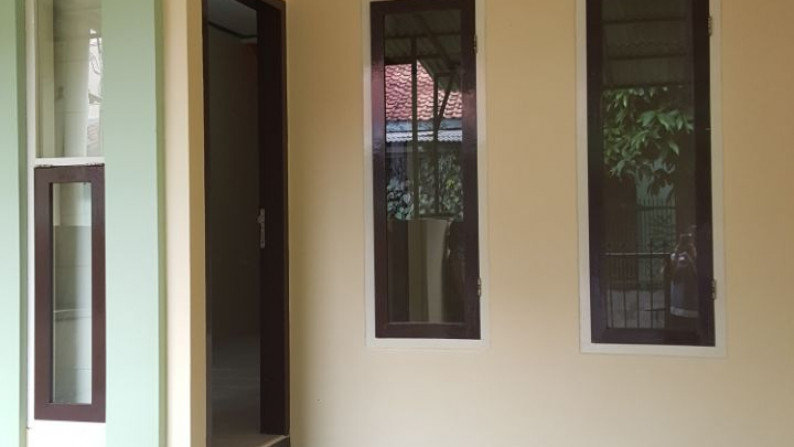 Jual Rumah Keren,Standar 2 lantai di Sektor 2 Bintaro