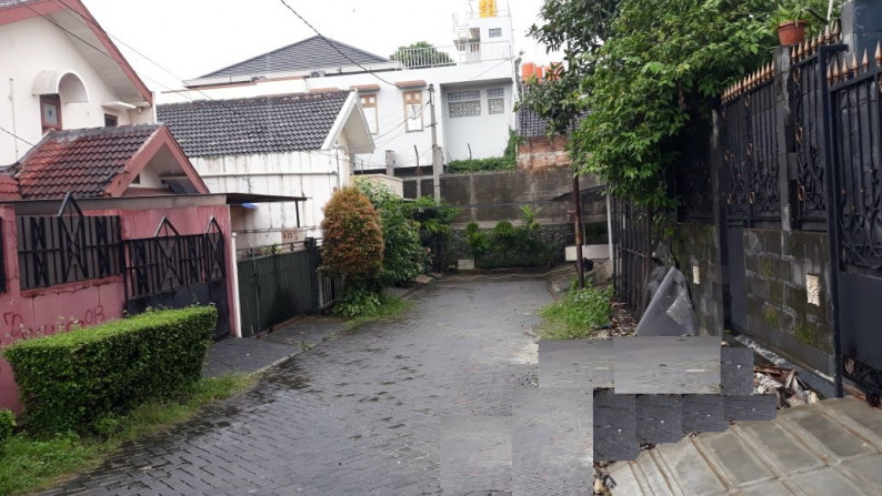 Rumah Siap Huni di Bintaro Jaya Sektor 4