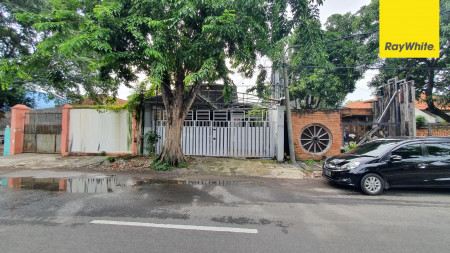 Rumah di Jalan Nias, Gubeng, Surabaya