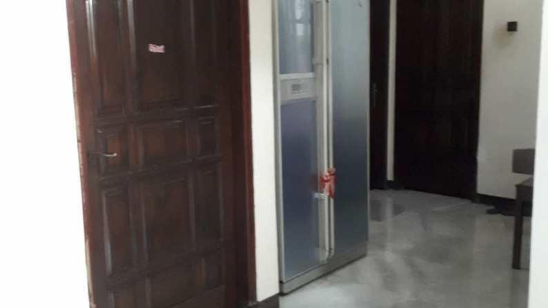 Dijual Rumah Kupang Indah Surabaya - LUAS - MEWAH - Garasi Carport 4 Mobil - Siap Huni