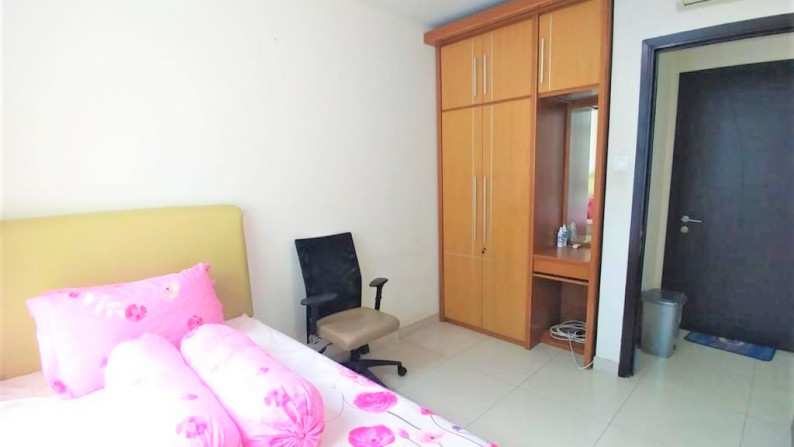 DIJUAL APARTEMEN CENTRAL PARK 3BR+1 JAKARTA BARAT