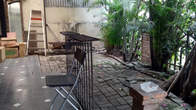 Rumah murah lokasi strategis, jalan lebar  depan kampus STAN sektor 5 Bintaro.