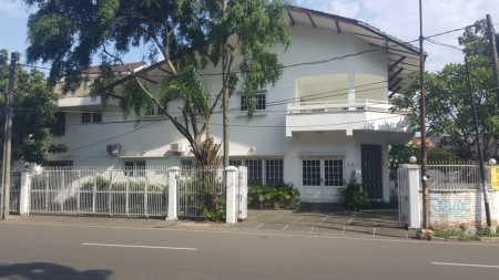 Rumah dipinggir jalan Bintaro 1