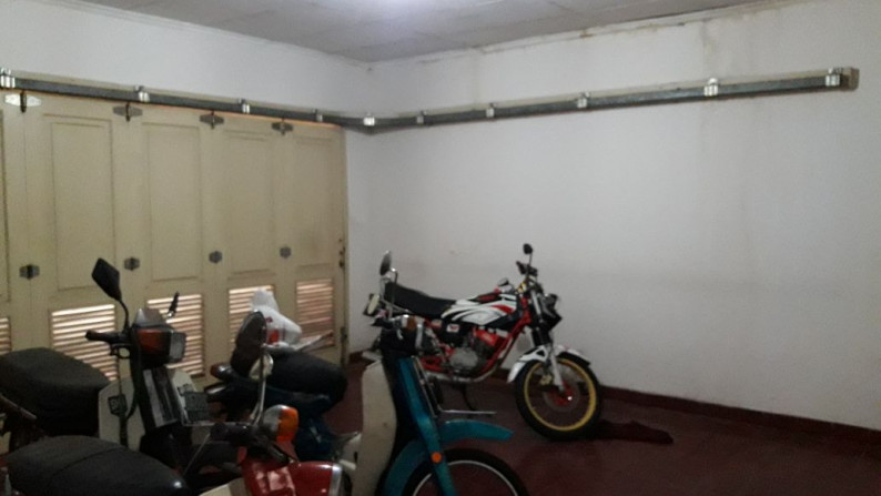 Rumah Cluster Terawat, Di Bintaro Jaya Sektor 2