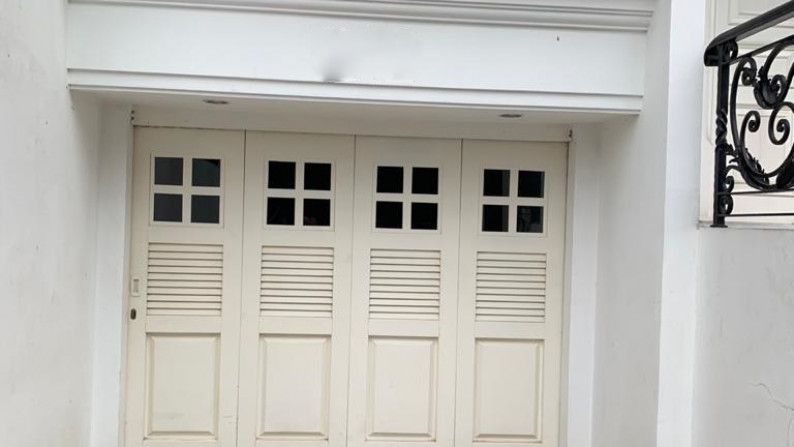 Dijual Rumah Bagus Di Jl Pinang Emas, Pondok Indah DKI Jakarta