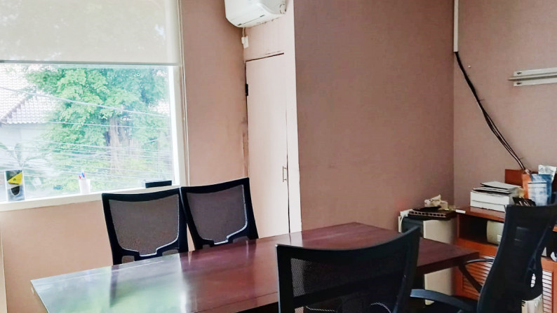 Dijual Ruang Usaha Di Jl Lamandau, Kebayoran Lama, Jakarta Selatan