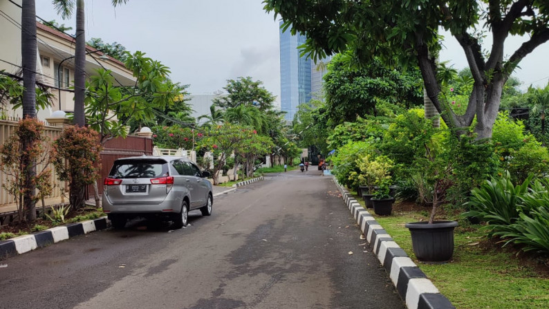 Rumah Bagus Model Mediterania Danau Sunter