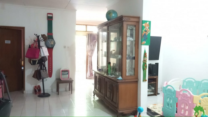 Rumah asri yang siap huni, Cihanjuang -  Cimahi