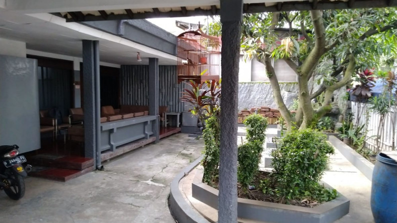 Rumah luas strategis, Palasari. Bandung