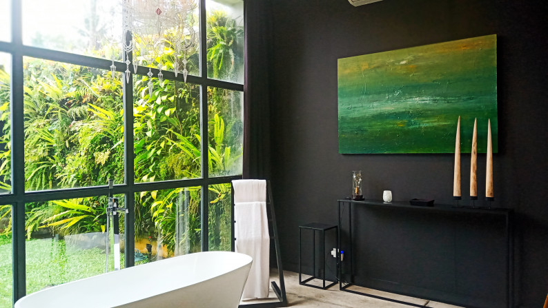 200sqm Minimalist One Bedroom Loft in Prime Location Leasehold 5minutes from Ubud Centre
