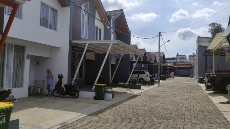 Dijual rumah cantik minimalis siap huni, Cihanjuang - Cimahi