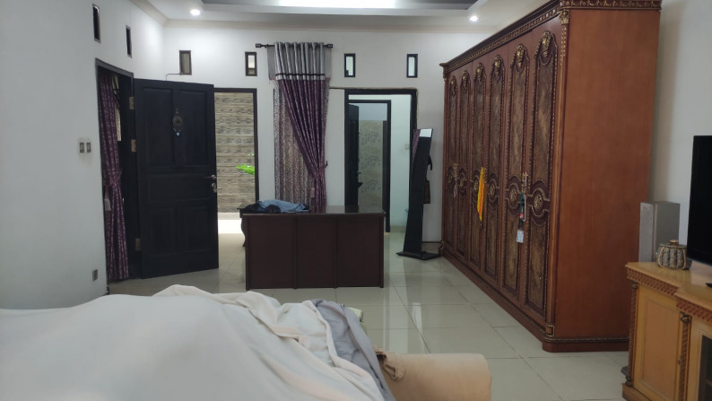 Dijual rumah elegan semi furnished di Cibeber - Cimahi Selatan