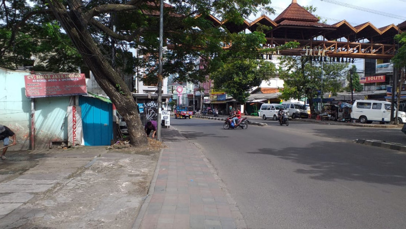 Ruko 2 Lantai Pinggir jalan Raya Lokasi Strategis di Kreo