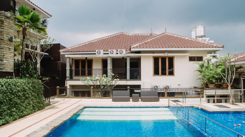 Fully furnished Villa for Rent di Area Sutami Bandung