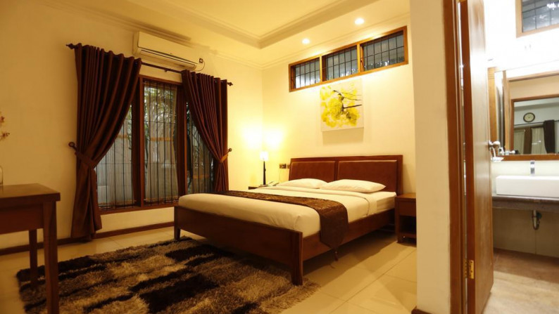 Fully furnished Villa for Rent di Area Sutami Bandung