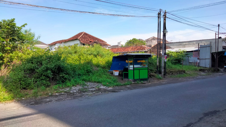 Tanah 547 Meter Persegi Di Jl Babarsari Dekat Kampus Atmaja dan YKPN