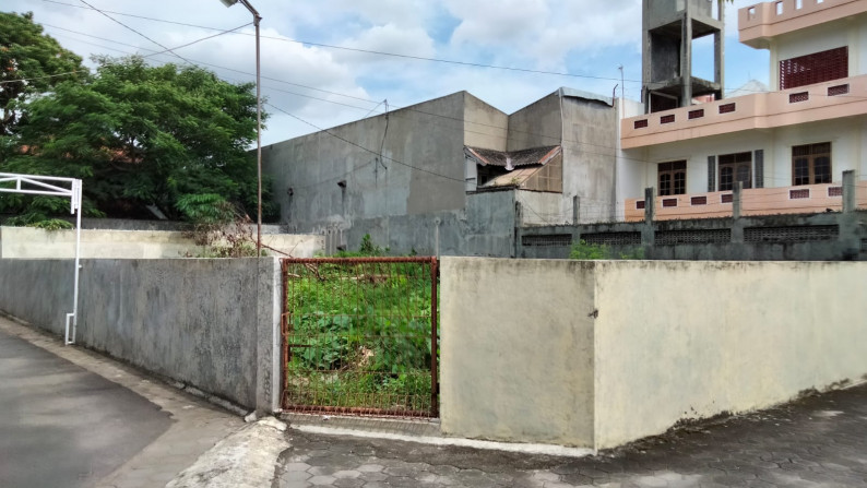 Tanah 402 Meter Persegi Dikawasan Kampus YKPN dan UPN Jl Acasia Seturan