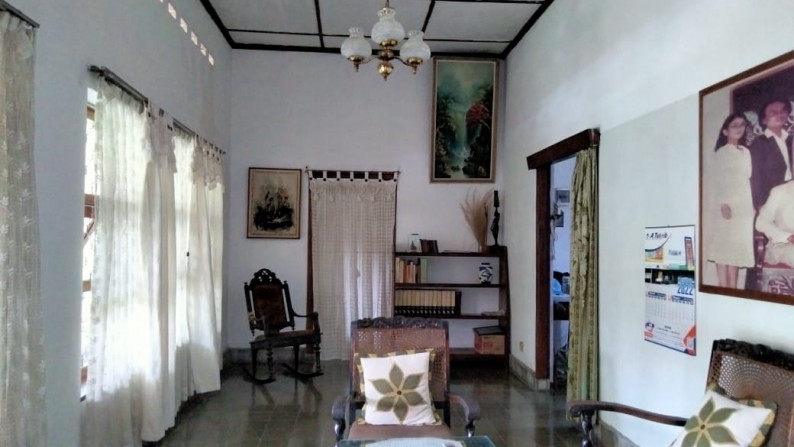 Rumah Klasik Dengan 7 Kamar Di Demangan Baru Lokasi Premium Dekat Kampus Sanata Dharma