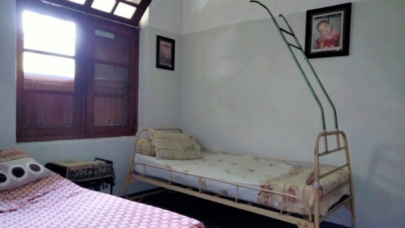 Rumah Klasik Dengan 7 Kamar Di Demangan Baru Lokasi Premium Dekat Kampus Sanata Dharma