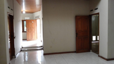 Rumah siap huni, Taman Mutiara, Cimahi