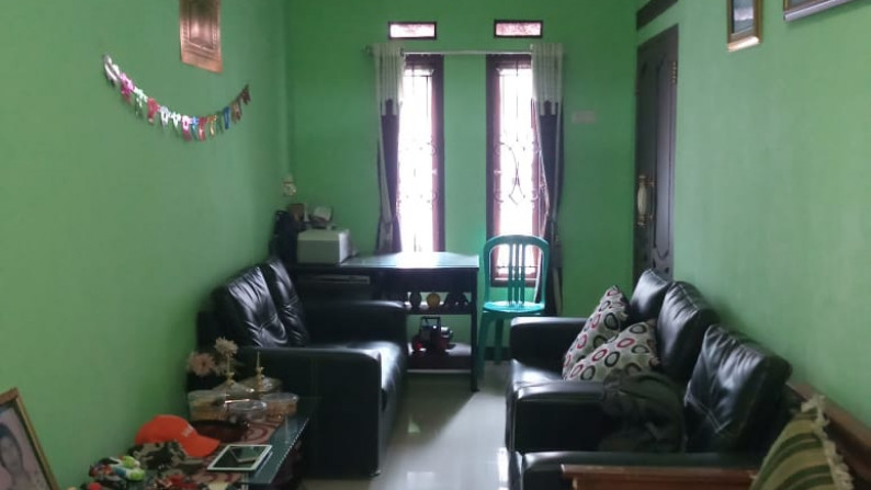 Rumah tingkat 3 Puri Cipageran Indah 2