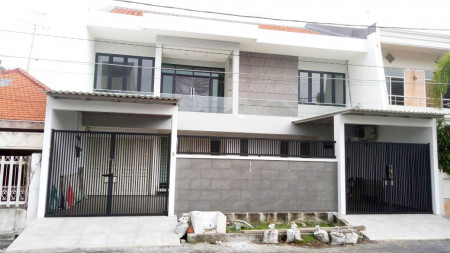 Rumah di Manyar Tirtoasri, 2 Lt (ada ruang kerja/kantor), Free 5AC, Sudah Renov Total, Siap Huni