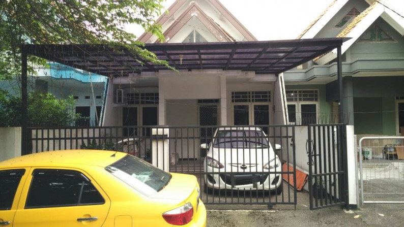 Rumah 1 Lantai dalam Cluster di Graha Bintaro.