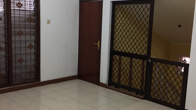 Rumah Siap Huni dan Strategis @Bumi Bintaro Permai