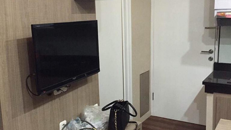 Apartment Furnished di Green Park View Tower F , Duri Kosambi-Jakarta Barat