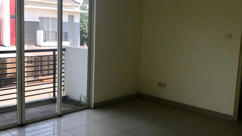 Rumah cantik,siap huni dalam cluster BSD