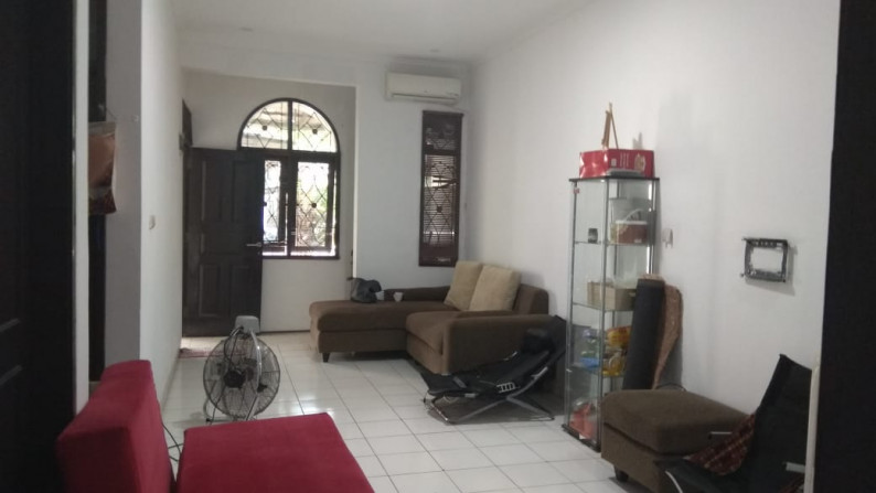 Rumah Cantik,siap huni di Ciputat