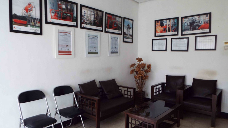 Rumah kantor, Cimahi