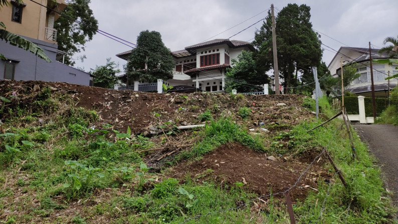 Dijual tanah di Cipaku - Bandung