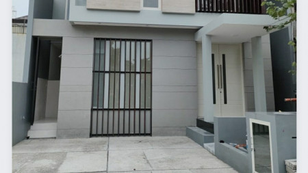 Dijual Rumah Baru Graha Famili Surabaya NEW 4+1 K.Tidur Modern Siap Huni - Bisa KPR bank