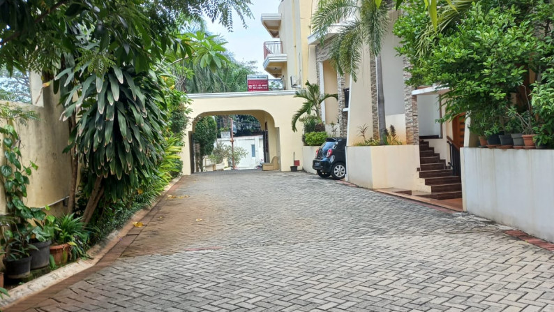 rumah cantik, siap huni di bintaro sektor 9