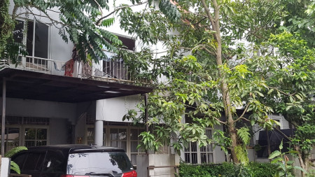 Rumah Asri 2 Lantai di Permata Bintaro Sektor 9