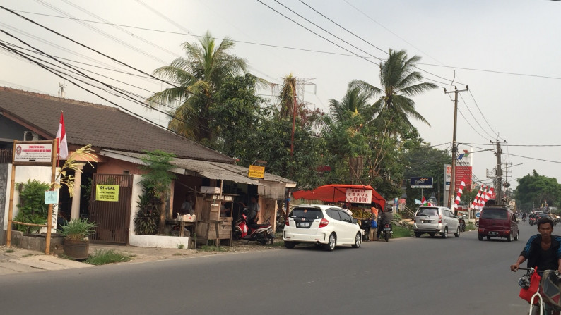 Rumah Siap Huni, Strategis , Pinggir Jalan Di Ciputat.