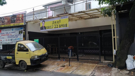 Rukan/Ruang usaha di Jl. Cemara Mainroad, sayap Sukajadi- Cipaganti