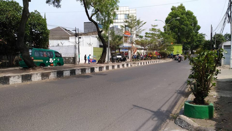 RUANG USAHA 2 LANTAI DI SUDIRMAN MAINROAD, 2 LANTAI, PARKIR LEGA