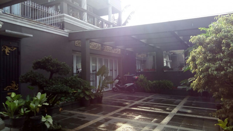 Rmh Cantik  didaerah Kebon Jeruk