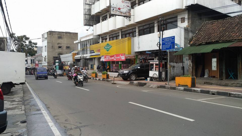 LANGKA!! RUANG USAHA STRATEGIS DI GANDAWIJAYA MAINROAD, COCOK BUAT SEGALA USAHA