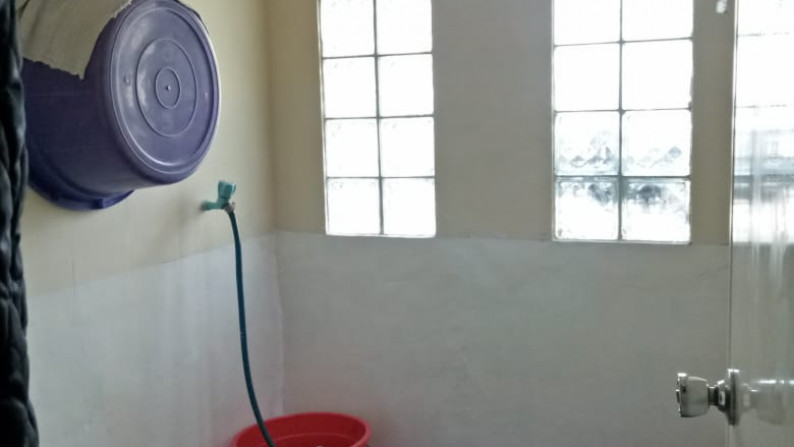 Rumah Siap huni yang Mungil tapi nyaman dan Aman di cluster Bintaro 9.