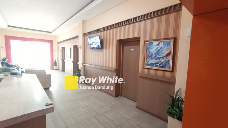 LANGKA! Murah! Guest House 3 lantai Terawat DI Sayap  Paskal Pasirkaliki Full furnished! Jual